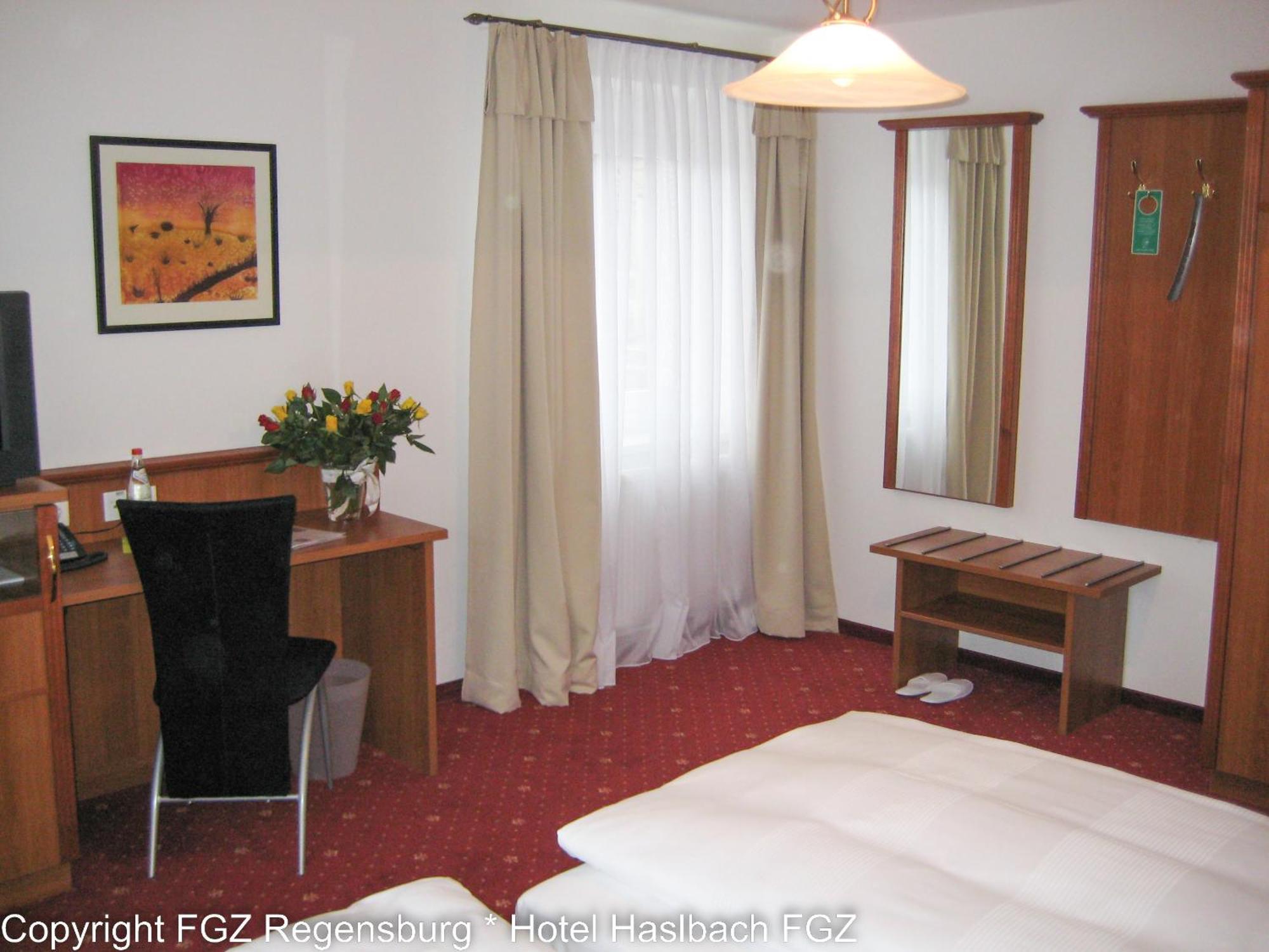 Komfort Apartmenthaus Haslbach Fgz Regensburg Room photo